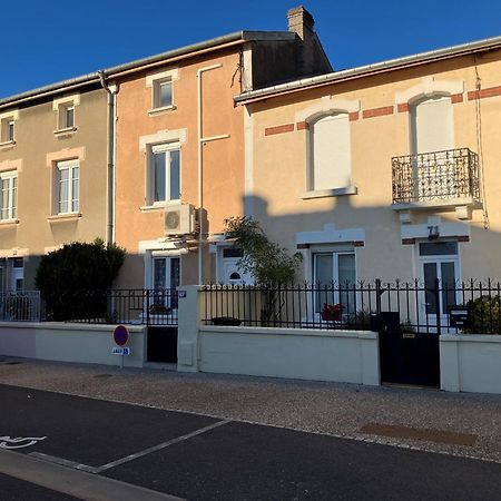 Jolie, Cozy, Confortable Maison De Ville Au Calme A 5Min Du Centre De Verdun, Parking Devant La Maison Belleville-Sur-Meuse Ngoại thất bức ảnh