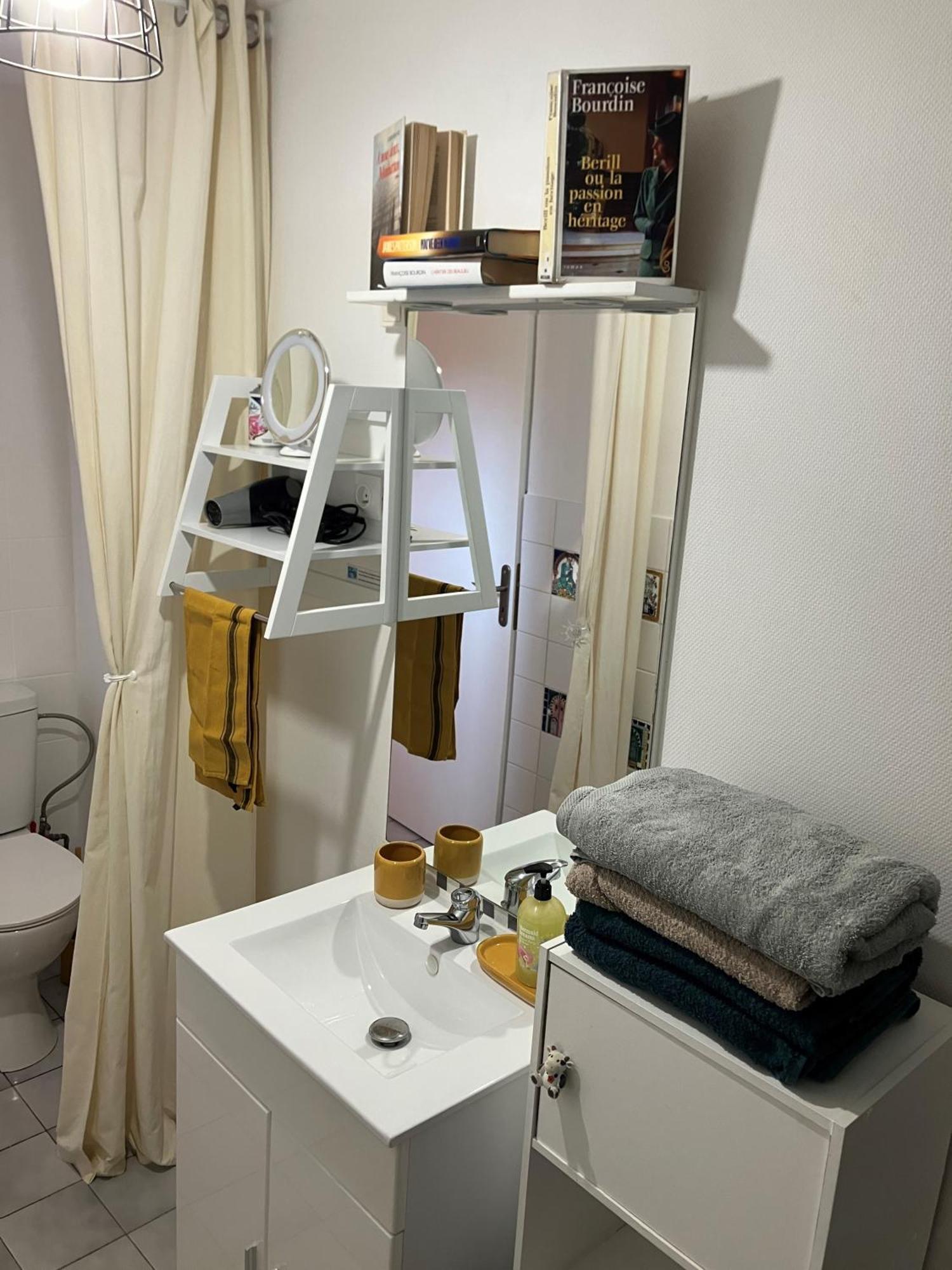 Jolie, Cozy, Confortable Maison De Ville Au Calme A 5Min Du Centre De Verdun, Parking Devant La Maison Belleville-Sur-Meuse Ngoại thất bức ảnh